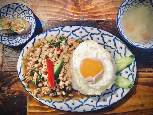 ガパオライスが1分で本格的に