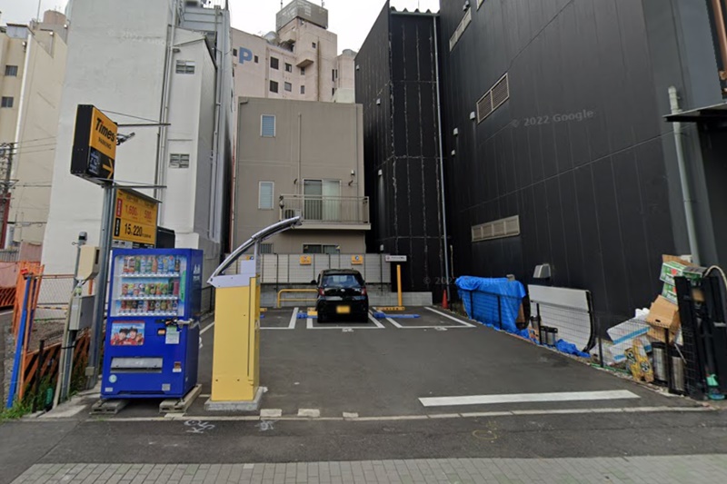 東京上野クリニック名古屋医院　駐車場