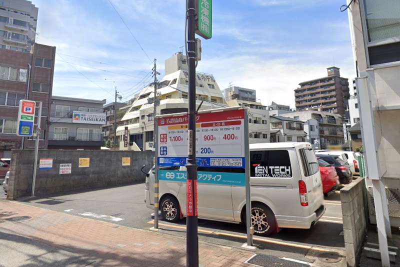 東京ノーストクリニック名古屋院　駐車場