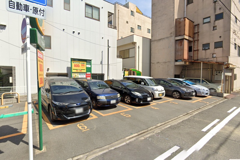 東京ノーストクリニック名古屋院　駐車場