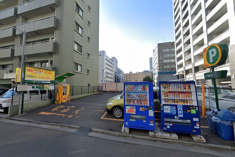 東京ノーストクリニック仙台院　駐車場