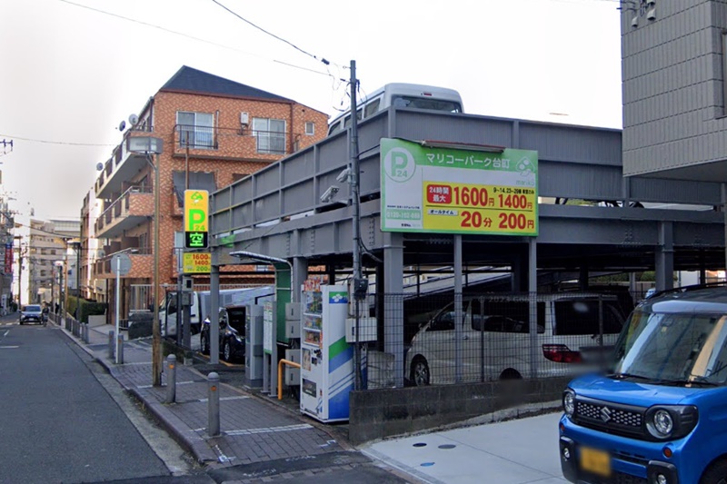 東京ノーストクリニック横浜院　駐車場