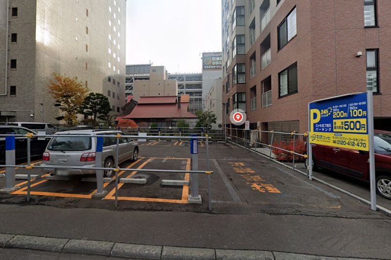 メンズライフクリニック北海道・札幌院　駐車場